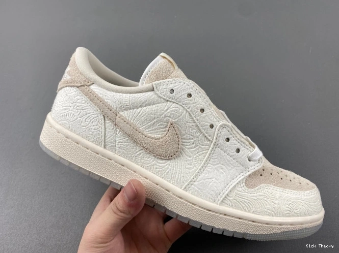 Kicked Out Shoe Store Chris Jordan Low FZ0455-200 Retro OG 1 Paul 0710